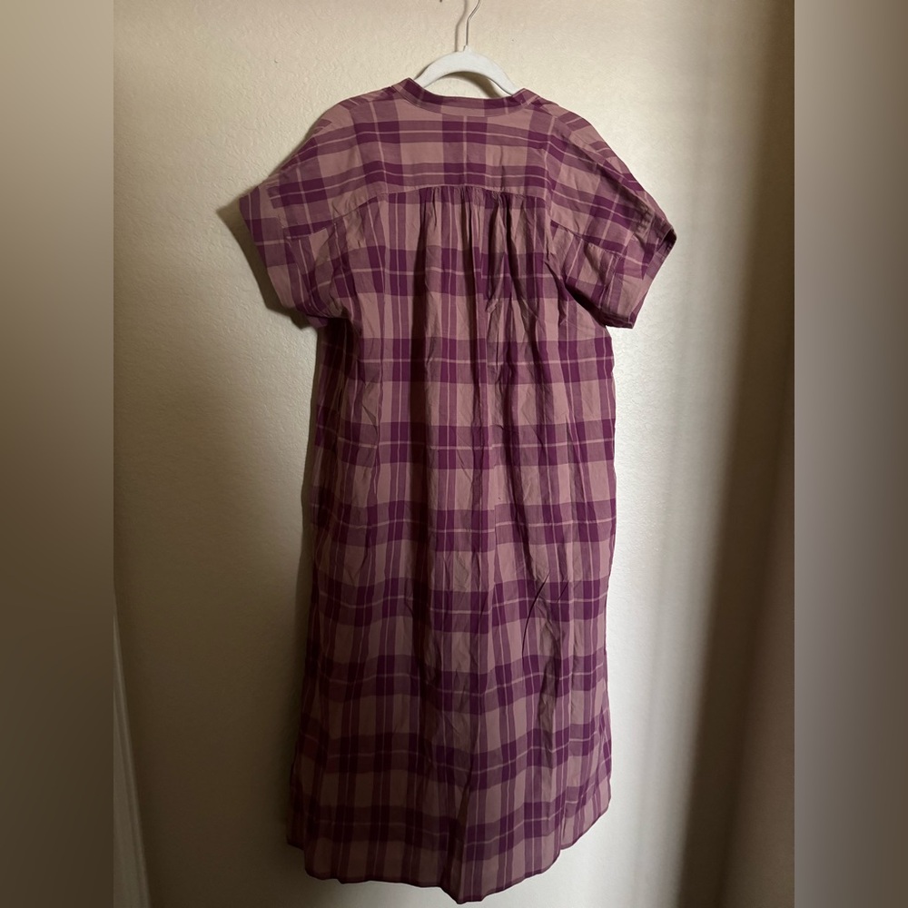 Button-Front Midi Dress in Pink Plaid - Picture 5 of 7